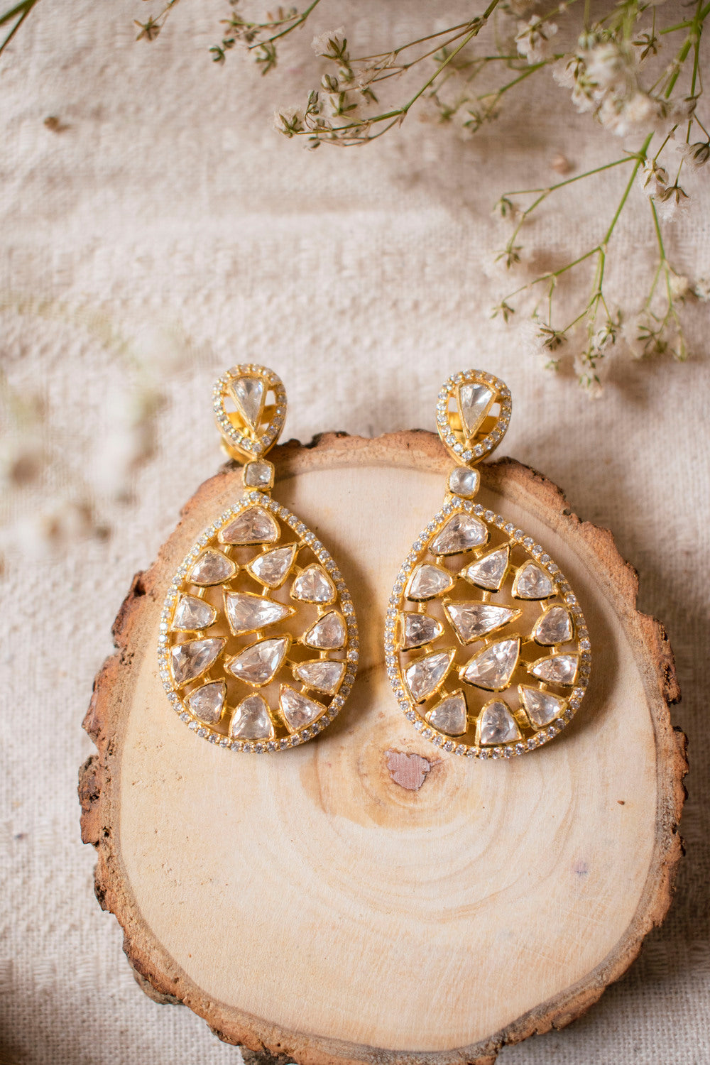 ojaswi-moissanite-polki-earrings